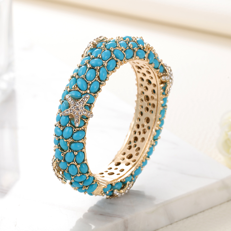 Sally's Paradise Christmas gif - Paradise Jewelry & Watches Llc Miami Photos ulasan dan harga